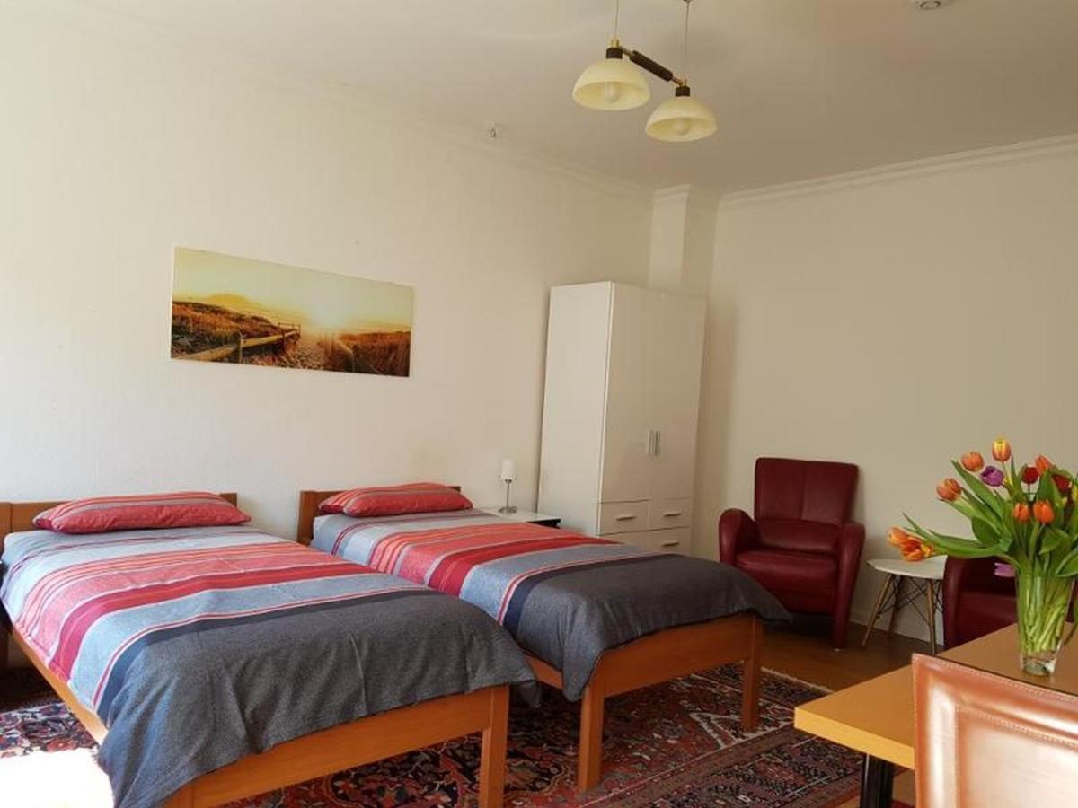 Ferienwohnung Im Zentrum Hannover City, Ruhig, Hbf- Naehe, Freie Oeffentliche Parkplaetze Exterior foto
